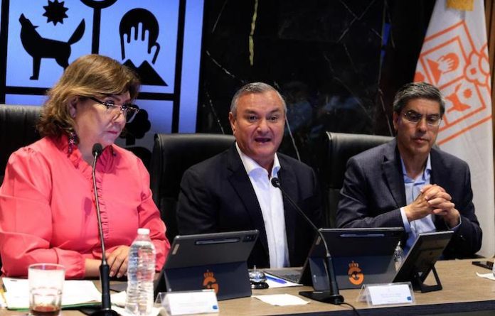 Guadalupe apuesta por lo moderno con la instalación de 300 nuevos paraderos de transporte urbano