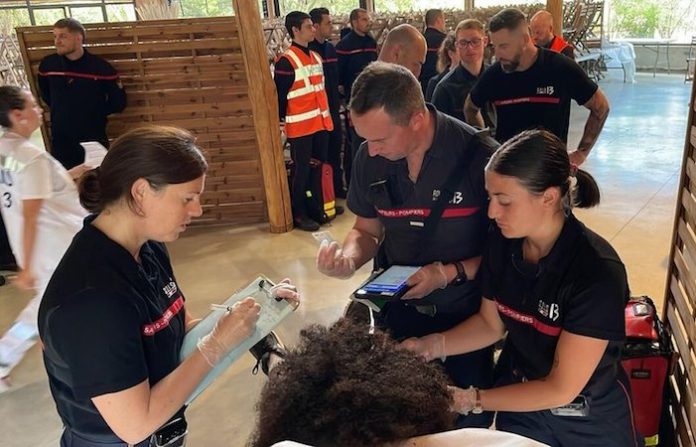 Al menos 13 heridos por un rayo en el zoo en Francia