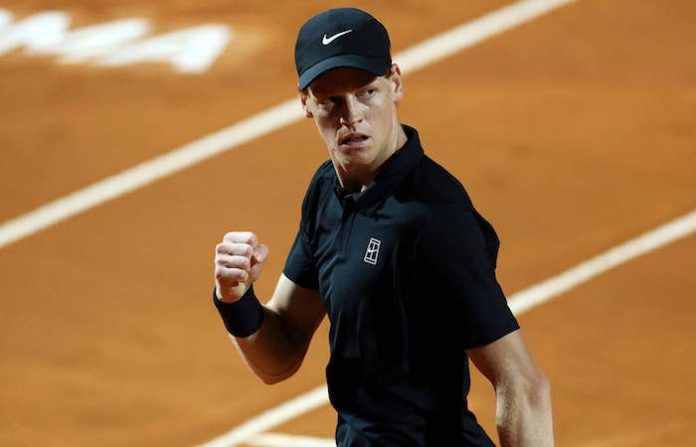 Sinner y Zverev pelean por el primer lugar en las Nitto ATP Finals