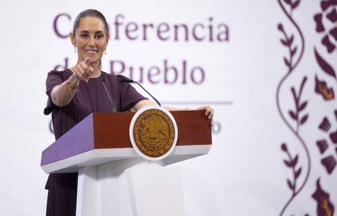 Presidenta de México conversa con Trump sobre temas comerciales