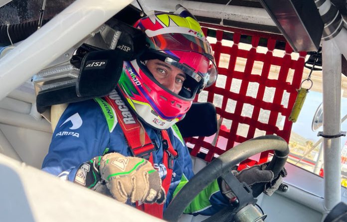 Majo Rodríguez entrena en San Luis Potosí previo a su debut en NASCAR México Series