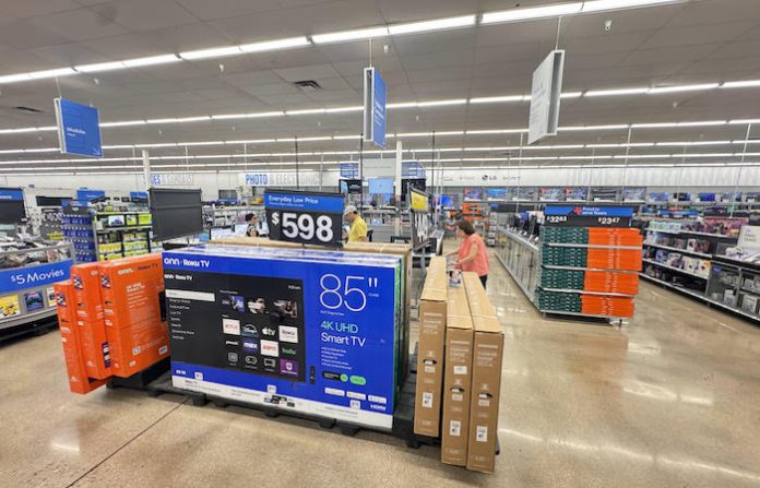 Sondeo refleja descontento generalizado de los estadounidenses con la política arancelaria de Trump