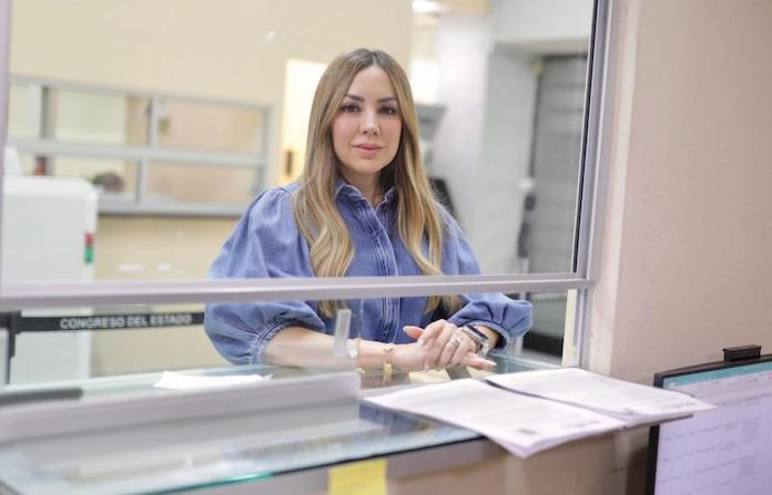 Propone Perla Villarreal programa estatal de reciclaje de llantas