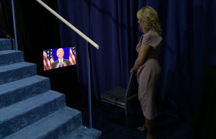 La Casa Blanca acusa a Jill Biden de “encubrir” y “mentir” sobre el declive de su esposo