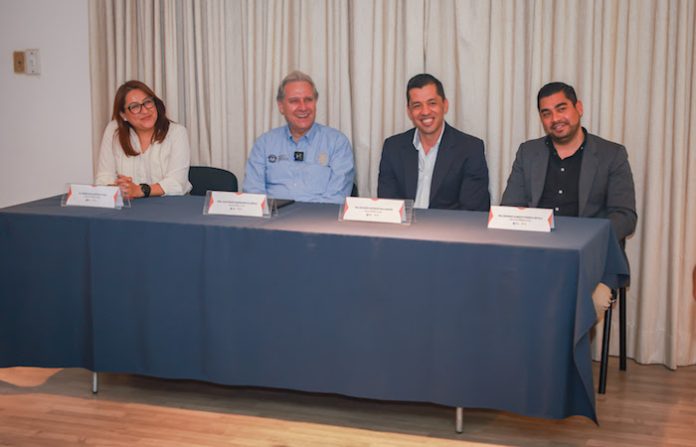 Entrega AyD premios a ganadores del nombre “Presa León”