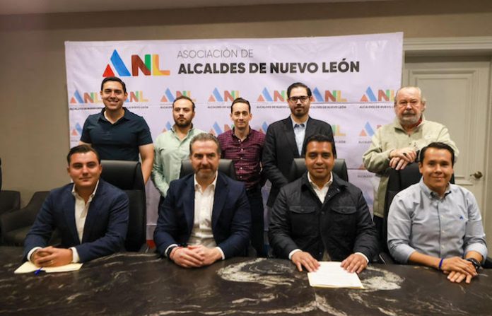 Alcaldes metropolitanos unen esfuerzos para mejorar movilidad