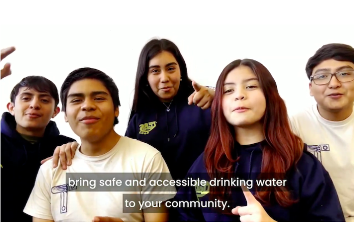 Jóvenes de Nuevo León crean dispositivo que convierte aire en agua y ganan reconocimiento internacional
