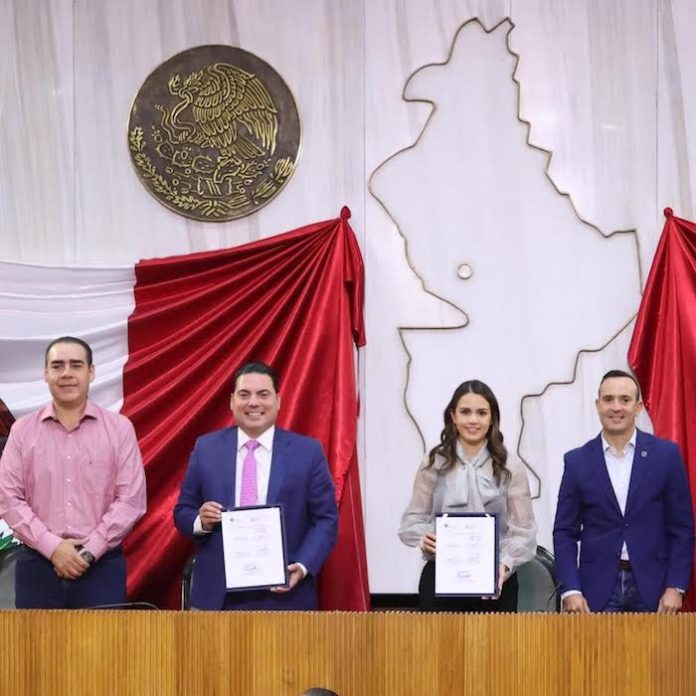 El Congreso de Nuevo León impulsa la profesionalización de su personal para fortalecer el servicio público