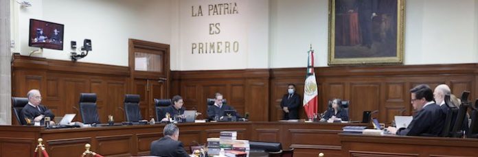 Morena propone eliminar el uso de la toga en la Suprema Corte para acercar la “justicia” al pueblo