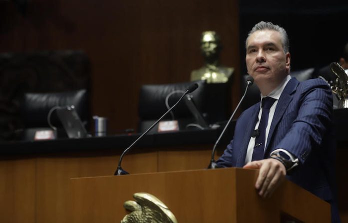 Waldo Fernández exige unidad en defensa de migrantes y rechaza oportunismo político