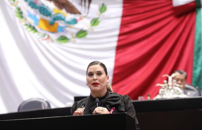 Diputada Ana González exige a CFE respuesta inmediata ante crisis de apagones en Nuevo León