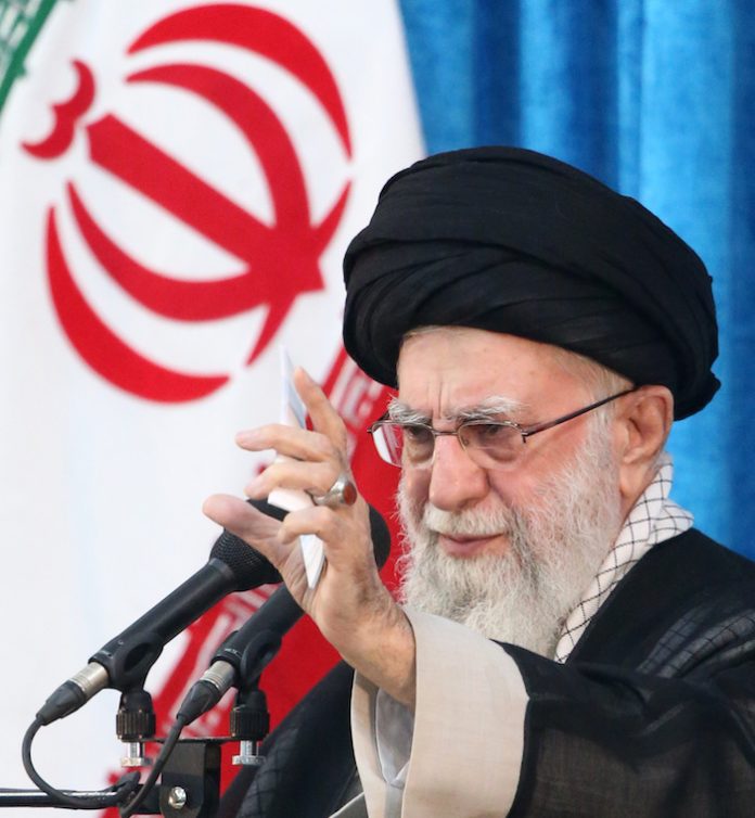 Video: Líder supremo de Irán da libertad de acción a las FFAA para responder al ataque de Israel