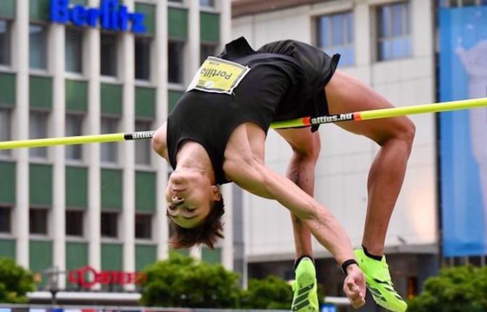Erick Portillo gana medalla de bronce en Polonia con miras al Mundial de Atletismo