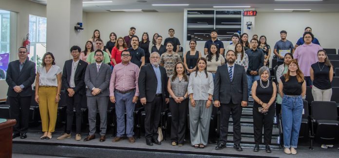 Estudiantes transforman comunidades con 44 proyectos sociales reconocidos por el IEEPCNL