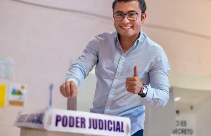 Arratia Cruz llama a juarenses a definir el rumbo de la justicia nacional