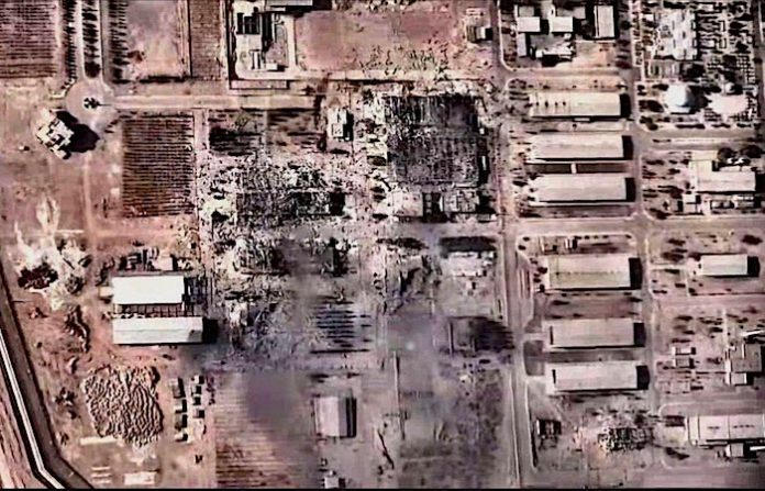 Video: Ataques israelíes causan daños en la instalación nuclear en Isfahán