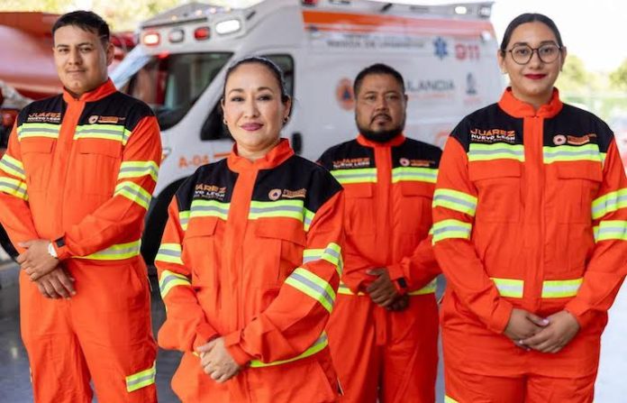Juárez refuerza a Protección Civil con uniformes especializados para emergencias