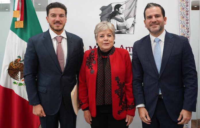 Nuevo León y Federación acuerdan trabajo conjunto por un aire más limpio