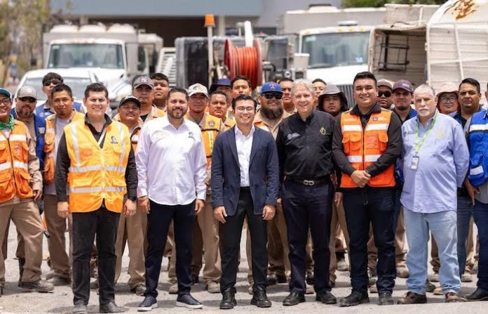 Inician trabajos preventivos de mantenimiento al drenaje en Villas de San José