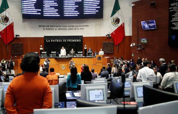 Senado aprueba Ley de Telecomunicaciones sin bloqueo a plataformas digitales
