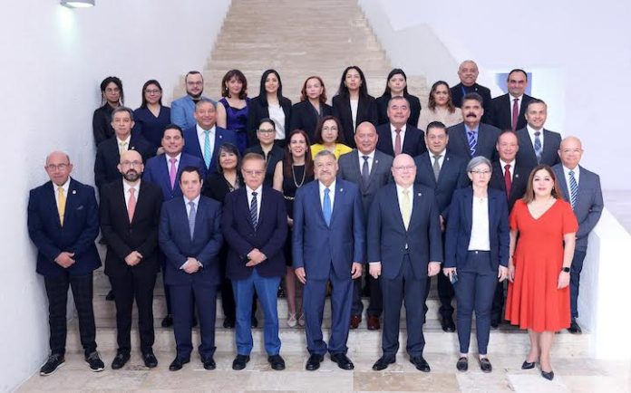 UANL obtiene acreditación de calidad para doce licenciaturas