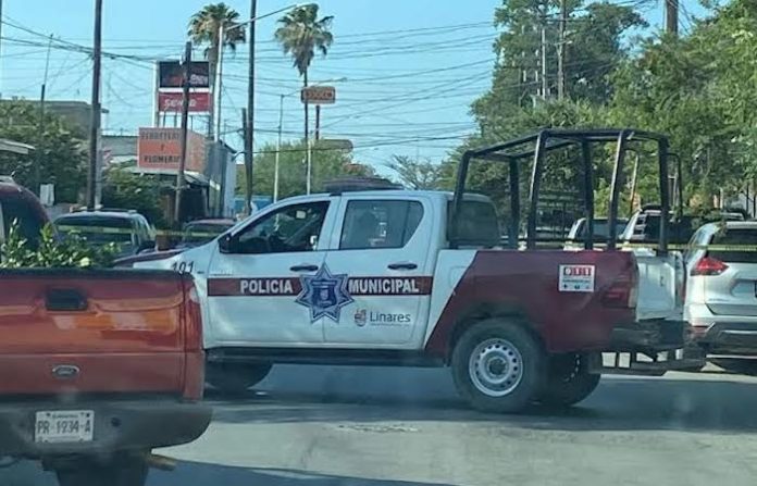 Senador Waldo Fernández exige justicia por asesinato de funcionario en Linares