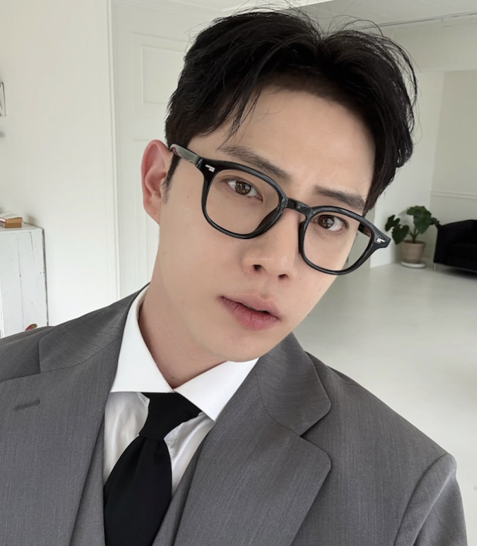 Fallece actor y modelo Kim Jong Suk, familia exige un alto a desinformación de su causa de muerte