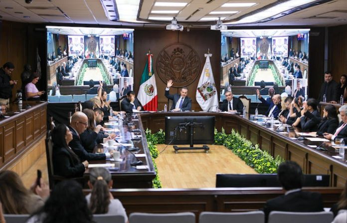 Aprueba Cabildo convenio con la Federación para facilitar el diseño del nuevo tren de pasajeros