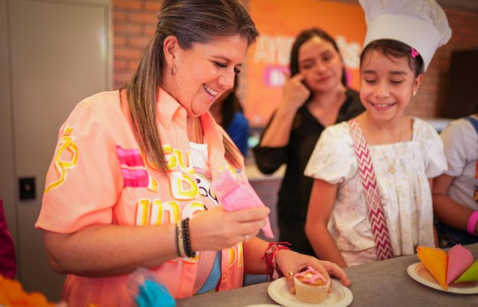 Capacitación sin costo y para todos: más de 300 talleres gratuitos en Centros Comunitarios