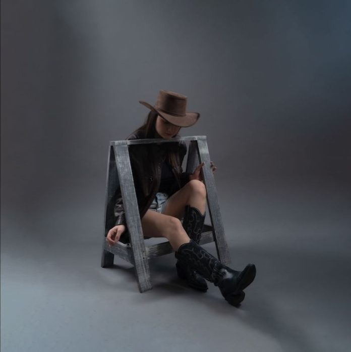 Anna García lanza “Corazón de Piedra”, una balada que canta al dolor que ya no duele