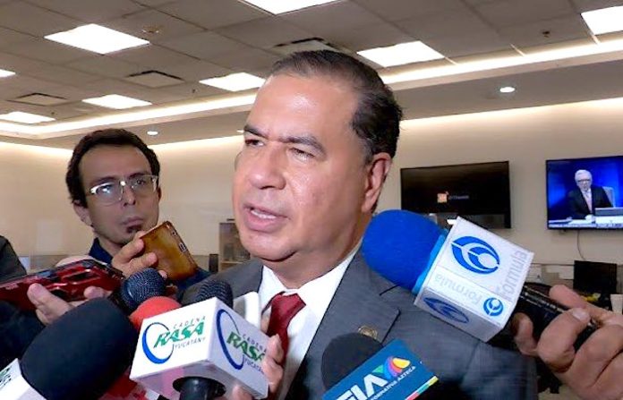 Proponen que ciudadanía pueda revocar mandato de alcaldes por pérdida de confianza