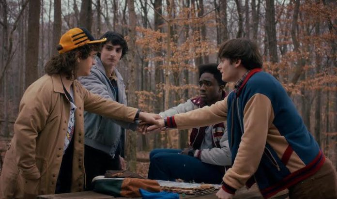 “Stranger Things” lanza tráiler final con una épica batalla en Hawkins