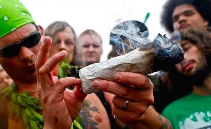 Sheinbaum llama a EU a reconocer “que tienen un problema grave de consumo de droga”