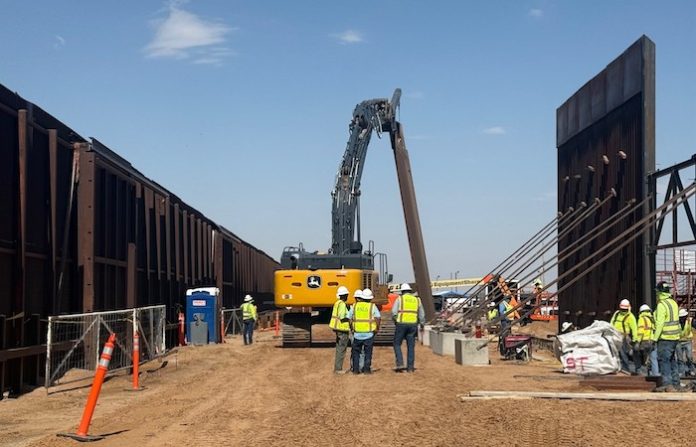 Video: EU inicia la construcción de un segundo muro en la frontera con México