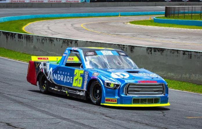 Gerardo Rodríguez se impone en Puebla y arranca al frente en Trucks México Series