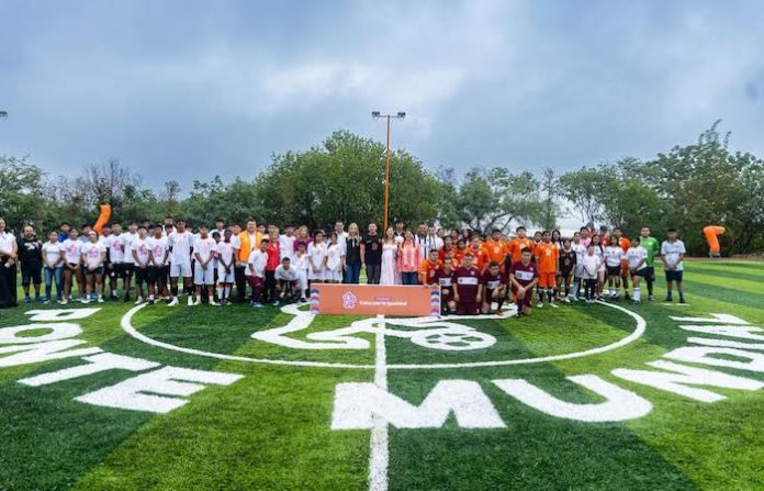 Inaugura Samuel García multideportivo en La Estanzuela y lanza torneo “Goles por la Inclusión”