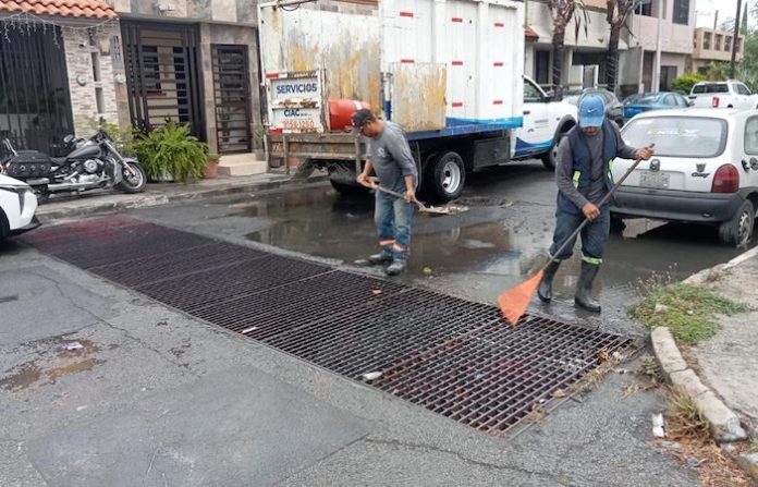 San Nicolás refuerza limpieza de rejillas y desazolve ante lluvias