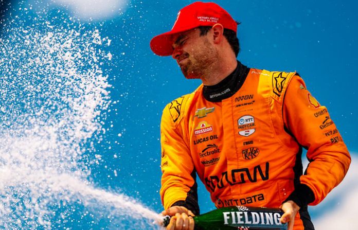 Pato O’Ward arrasa en Toronto y revive la pelea por el campeonato de IndyCar