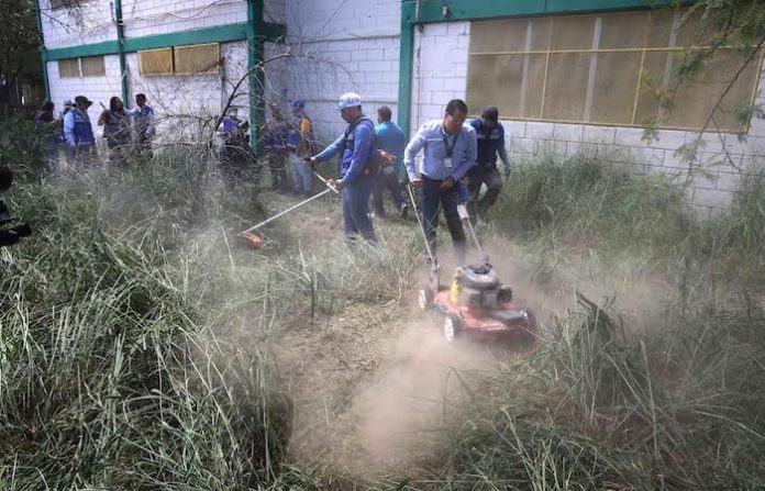 Chulea San Nicolás más de 200 escuelas en periodo vacacional