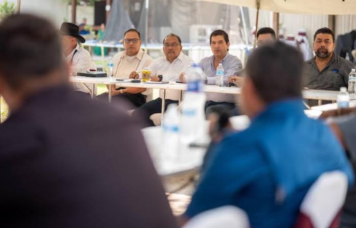 Mijes llama a empresarios a construir juntos el nuevo rostro de Escobedo