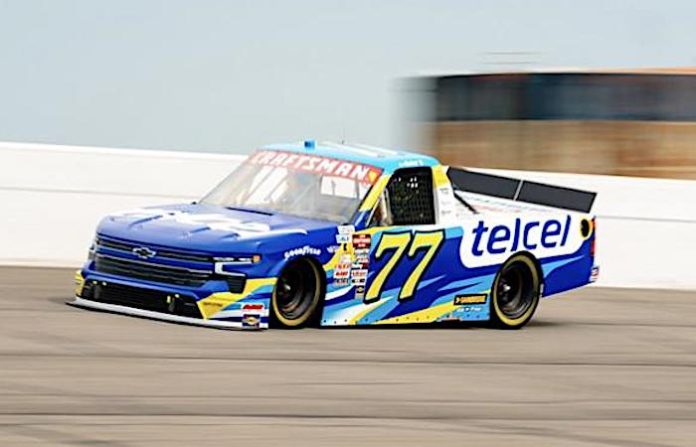 Andrés Pérez de Lara sobrevive al óvalo de Indianápolis, pero reconoce: “Nos faltó velocidad”