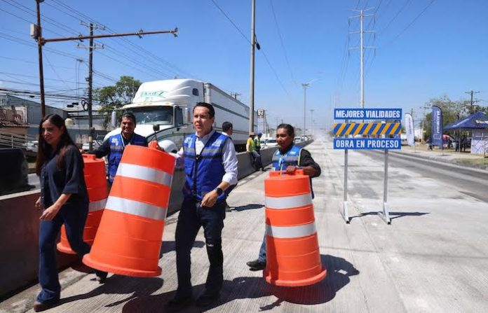 López Mateos ya no se rompe: San Nicolás estrena vialidad de concreto”