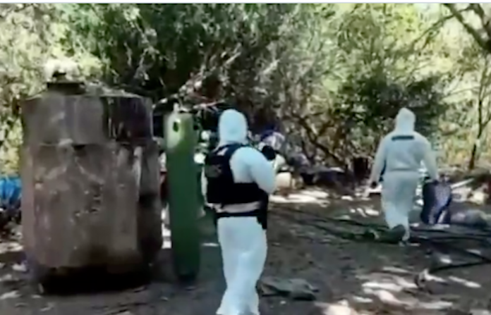 Marina de México desmantela dos laboratorios clandestinos y asegura casi cinco toneladas de metanfetamina