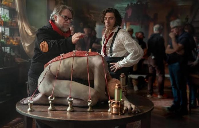 Nuevas imágenes revelan a Jacob Elordi como el monstruo del “Frankenstein” de Guillermo del Toro