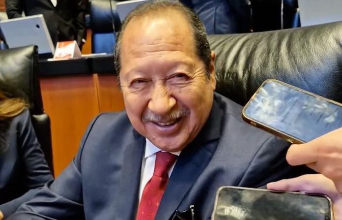 ¿Y si se quedan sin fuero? Leonel Godoy ve con buenos ojos la propuesta… pero aún no se discute