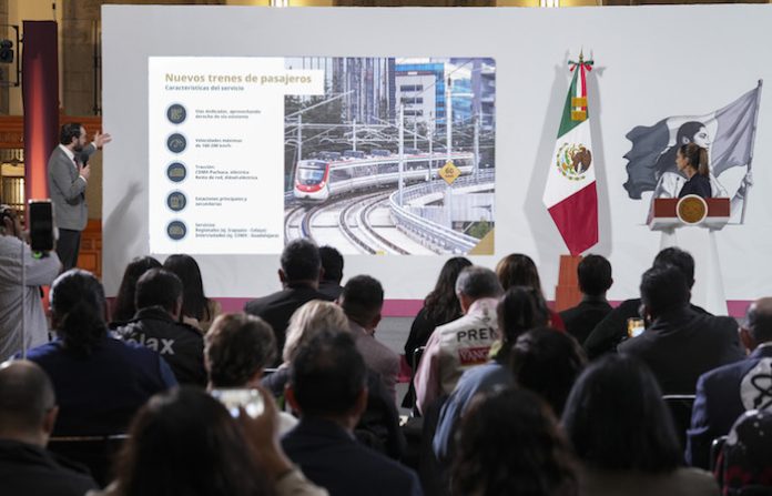 México sigue apostando por los trenes y licitará más rutas en CDMX