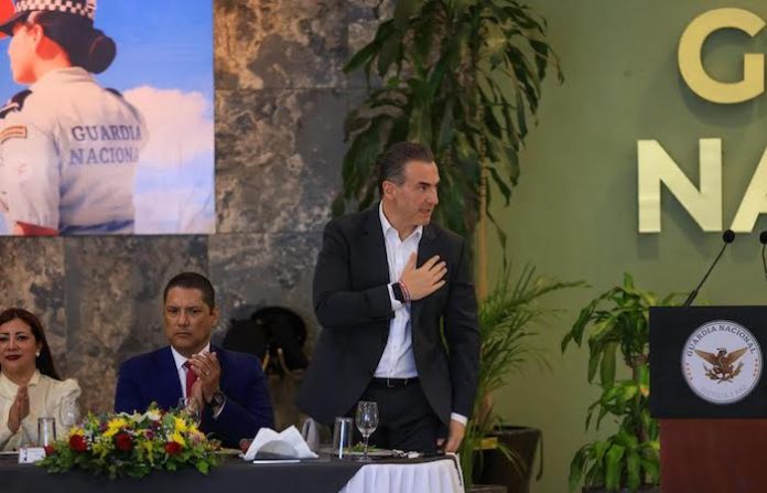 Adrián de la Garza impulsa más policías, mejores sueldos y acciones urgentes en infraestructura