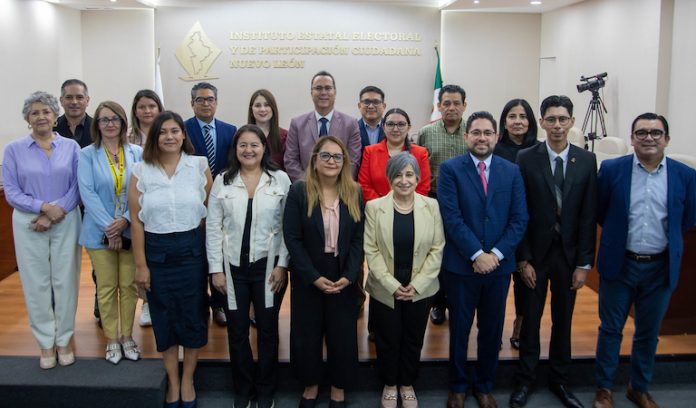 IEEPCNL renueva reglamentos y designa nuevo titular en Fiscalización