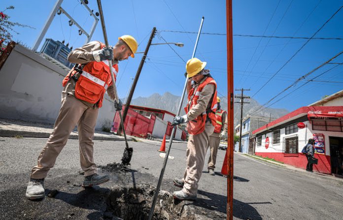 Según Agua y Drenaje de Monterrey, atiende más de 12 mil reportes en poco más de un mes