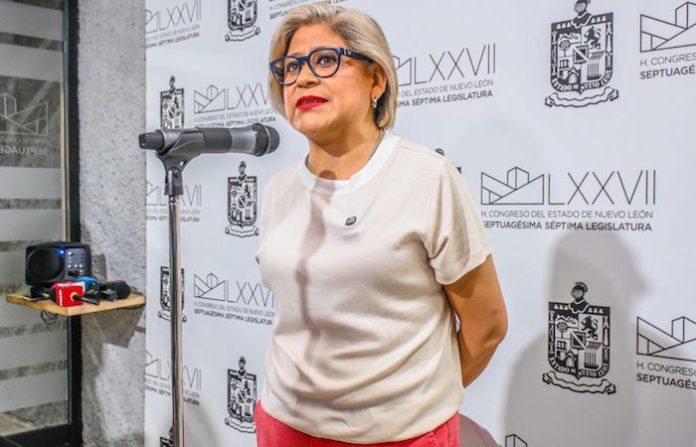 Nuevo León logra reducir a la mitad la pobreza extrema, reconoce Sandra Pámanes